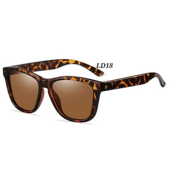 Accessories - Classic Square unisex Polarized Sunglasses